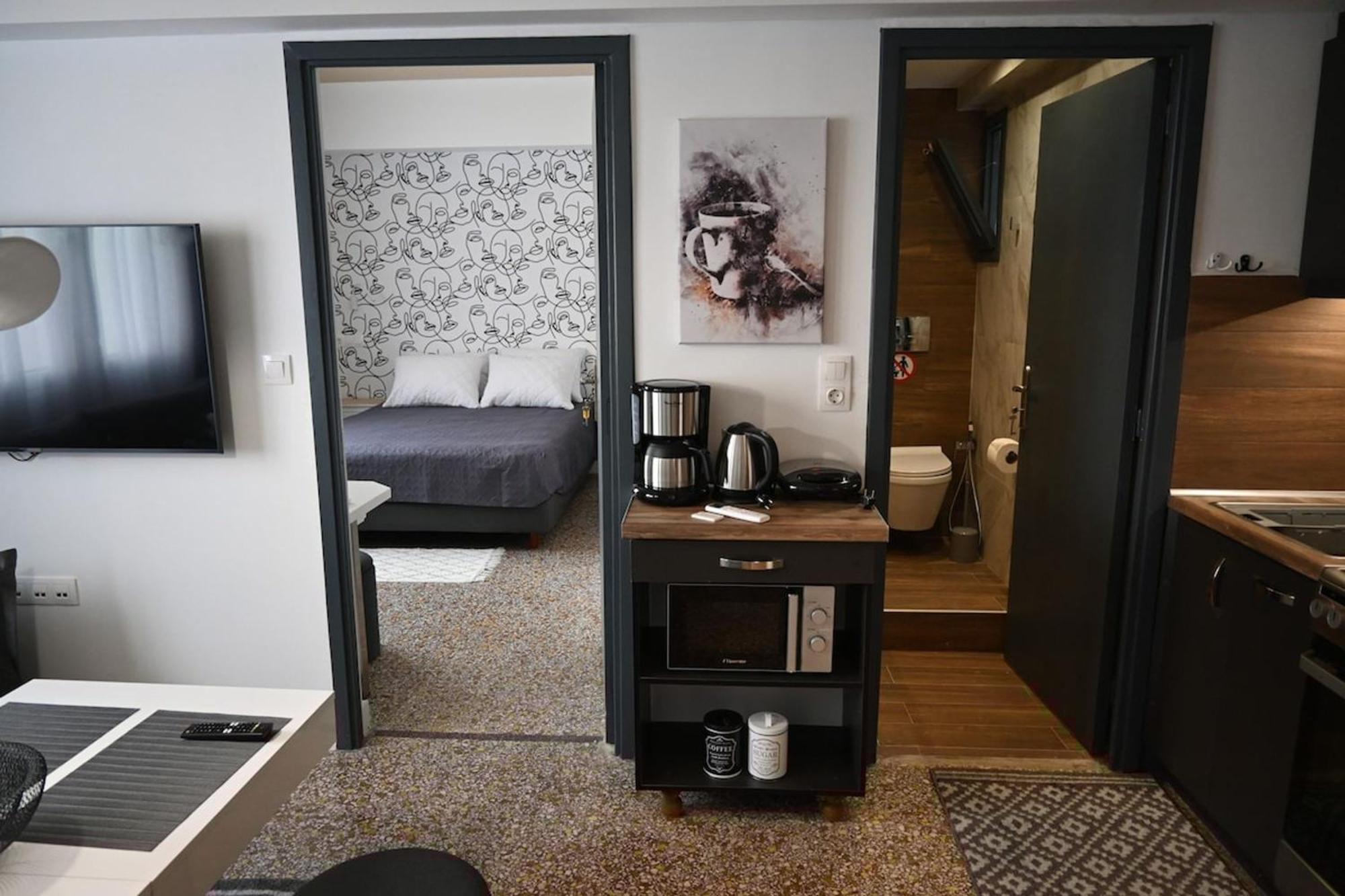 Haris 303 Apartment By Vpn Accomodation Ateny Zewnętrze zdjęcie