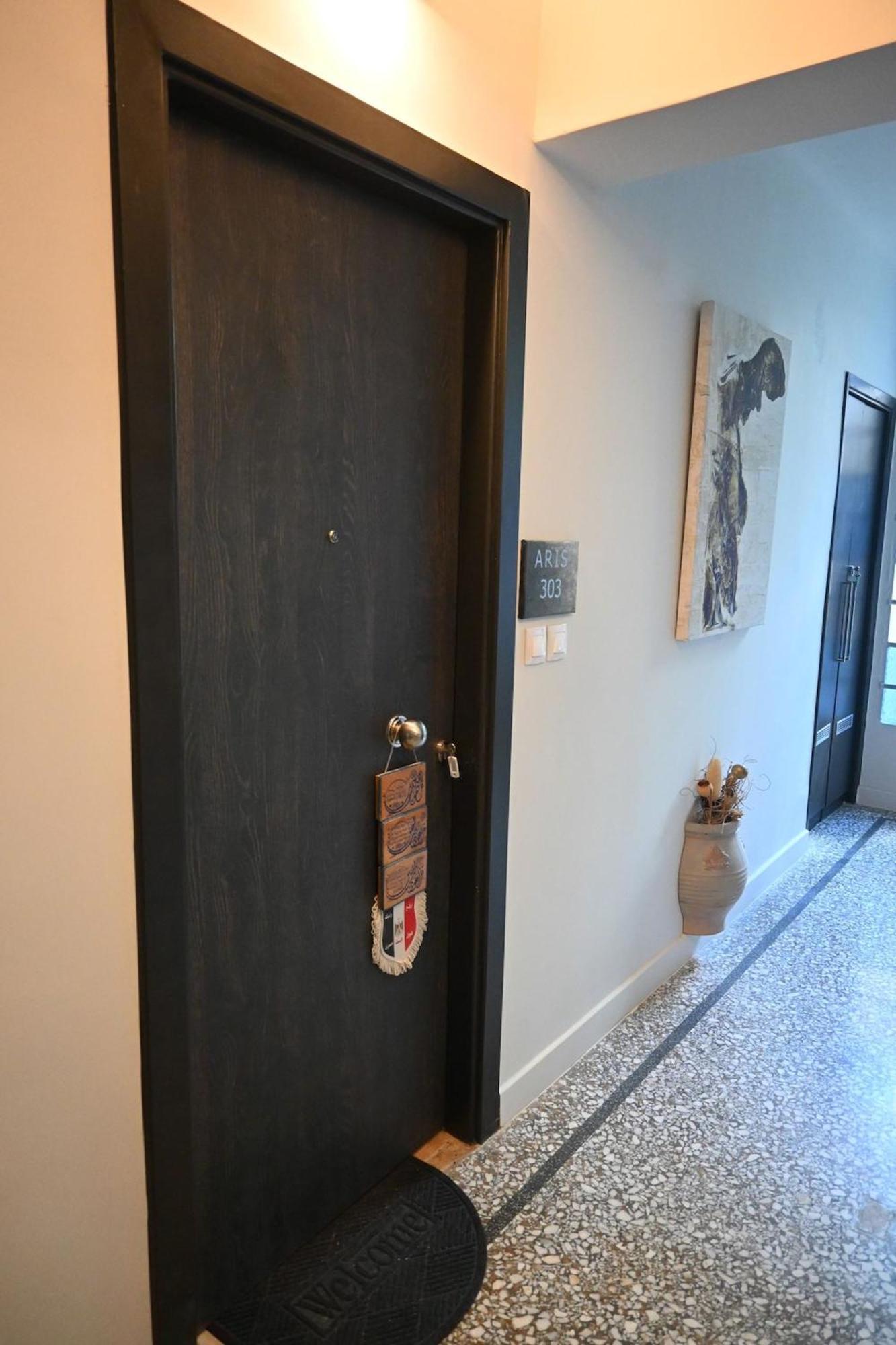 Haris 303 Apartment By Vpn Accomodation Ateny Zewnętrze zdjęcie